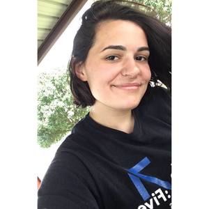 Meet your Posher, Alexandra